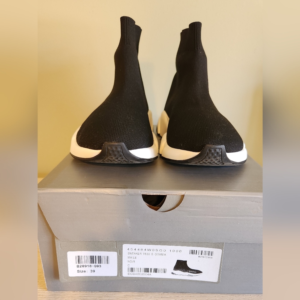 Balenciaga Speed Sneakers Size 8